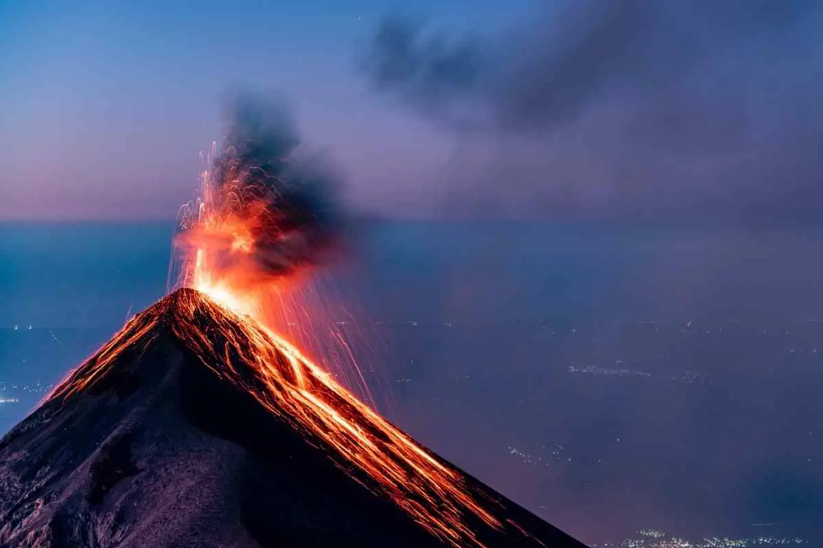  6 تفسير حلم البركان